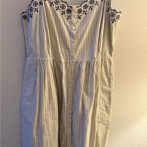 Madewell Jardin Navy and White Embroidered Midi Dress